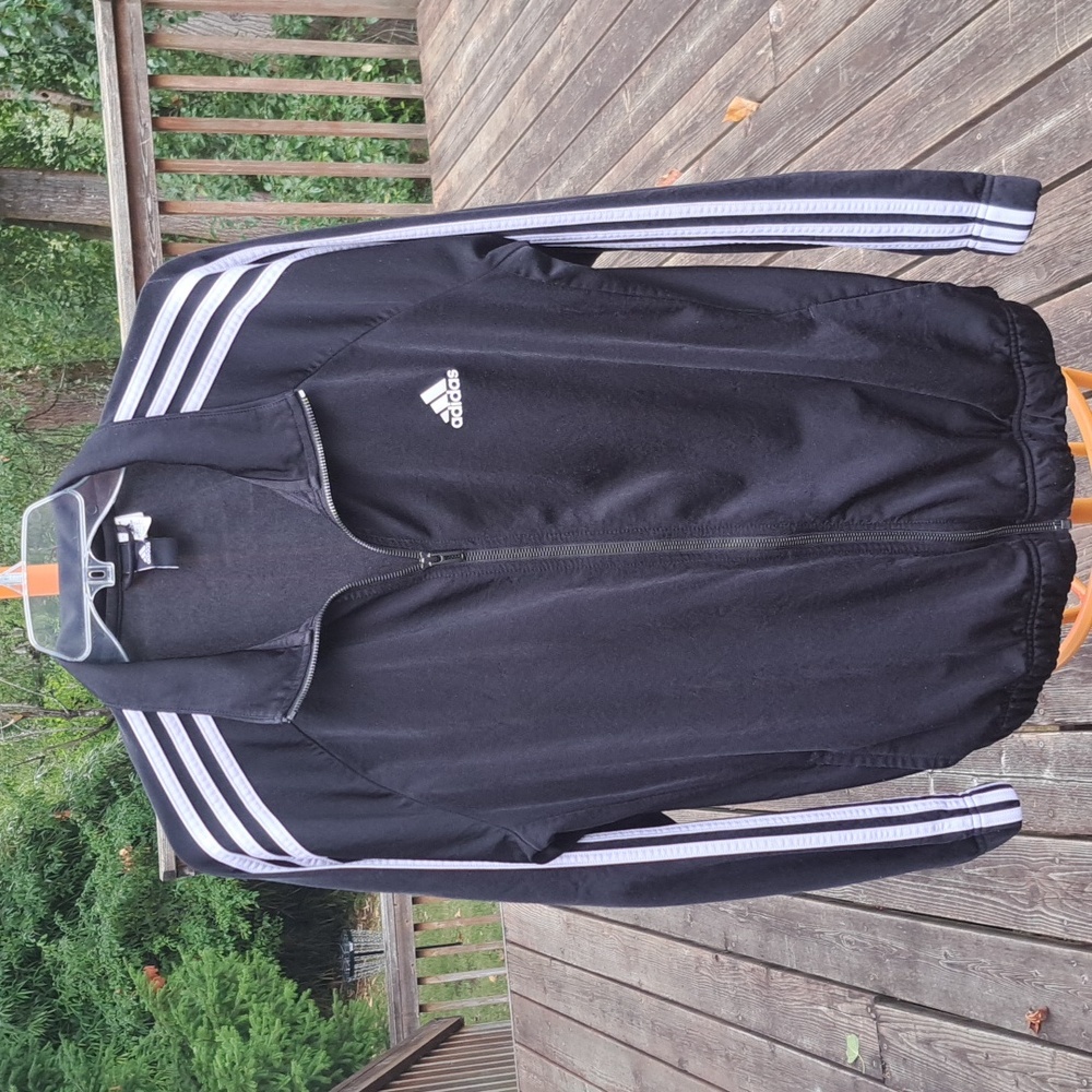 Adidas women's jacket. Lightweight. Size XL